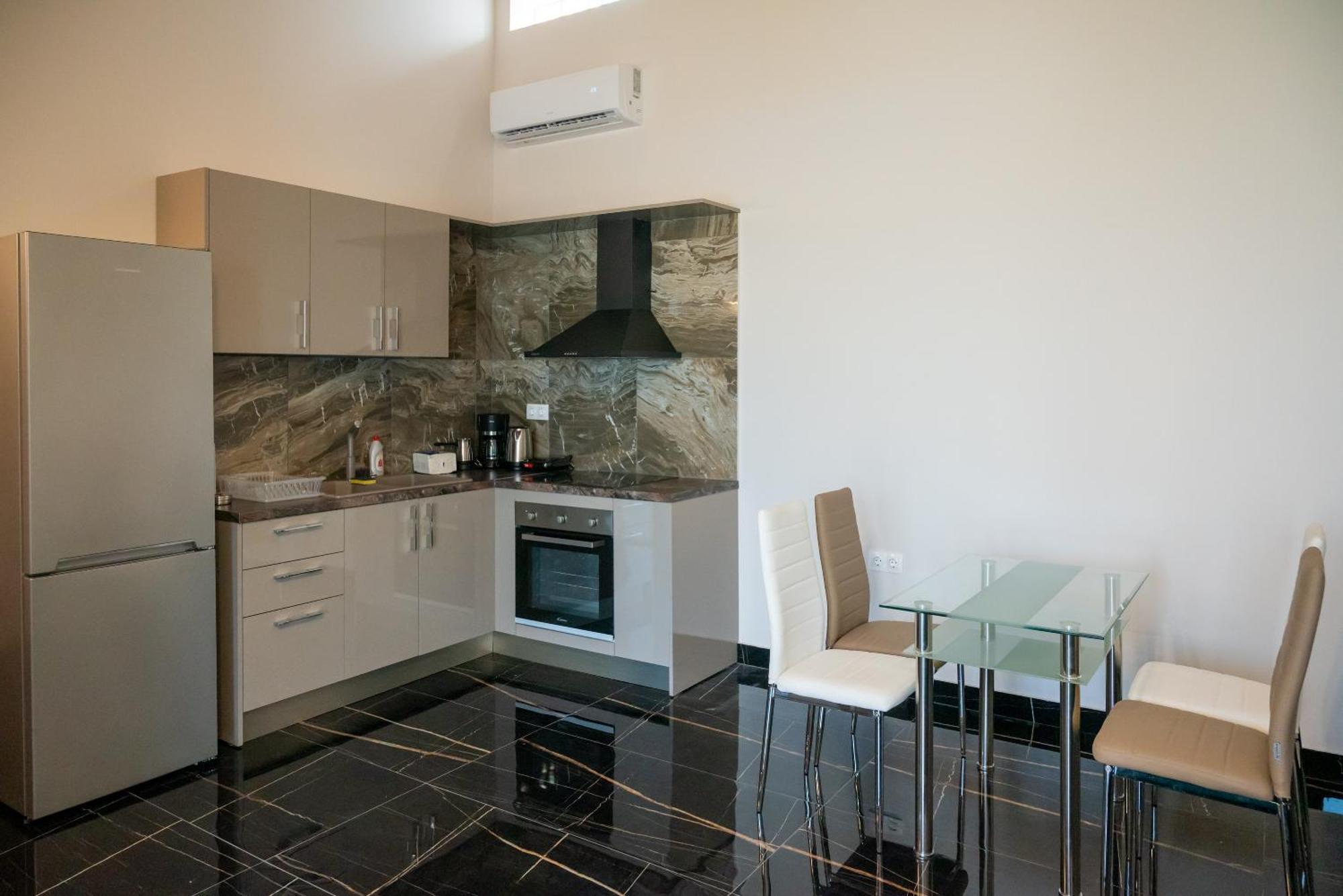 Paradise Apartments Artemida Εξωτερικό φωτογραφία